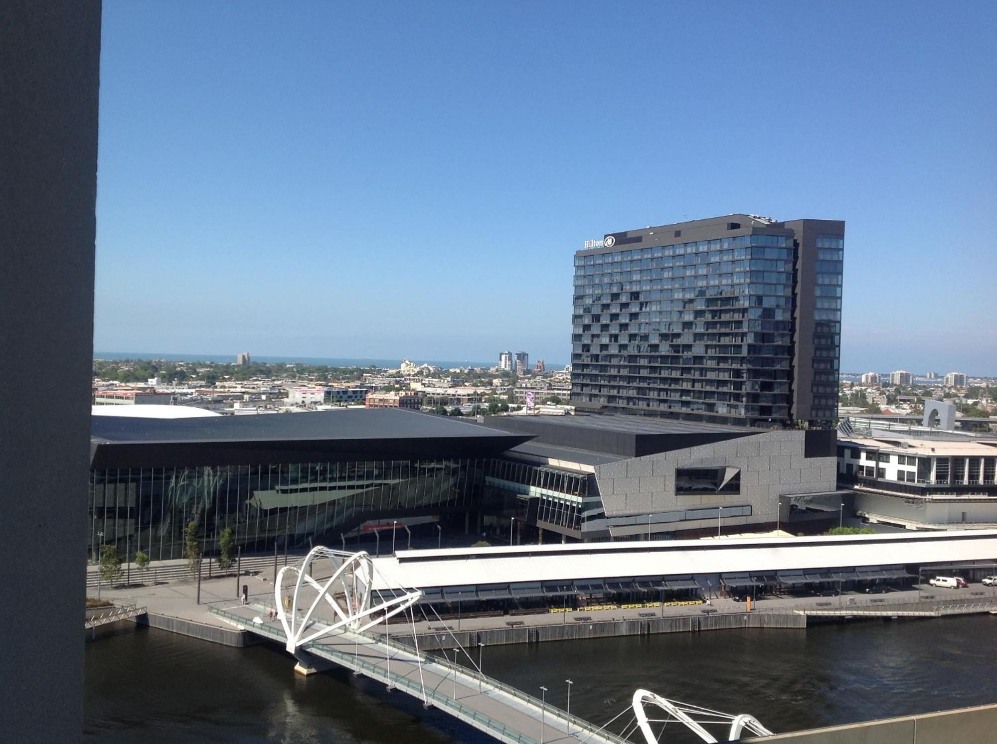 Waterfront Melbourne Apartments Екстериор снимка