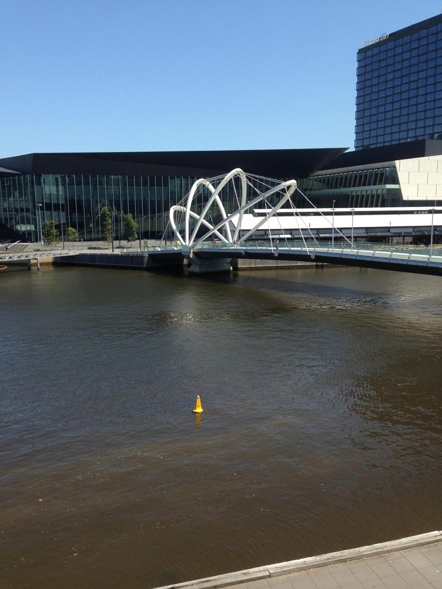 Waterfront Melbourne Apartments Екстериор снимка
